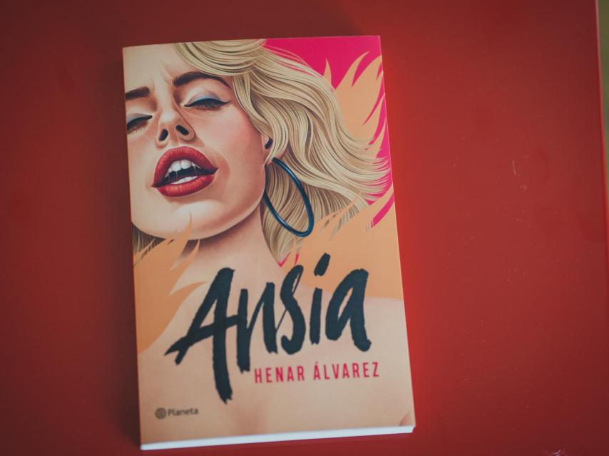 La portada del libro de Henar.