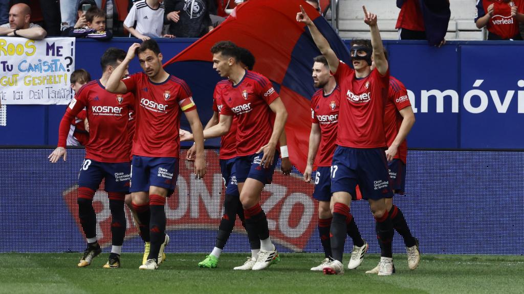 Budimir celebra su gol frente al Real Madrid.