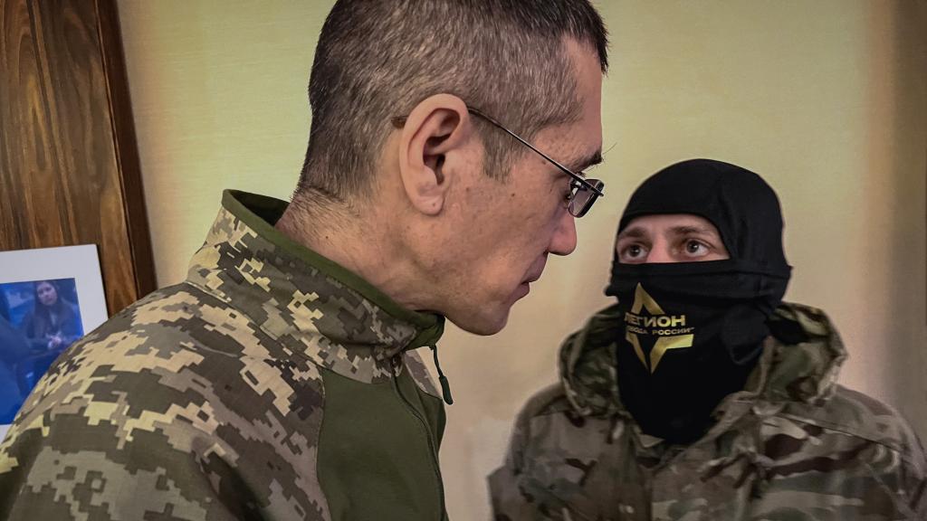 Asistentes al acto de simpatizantes de la Legión Libertad para Rusia.