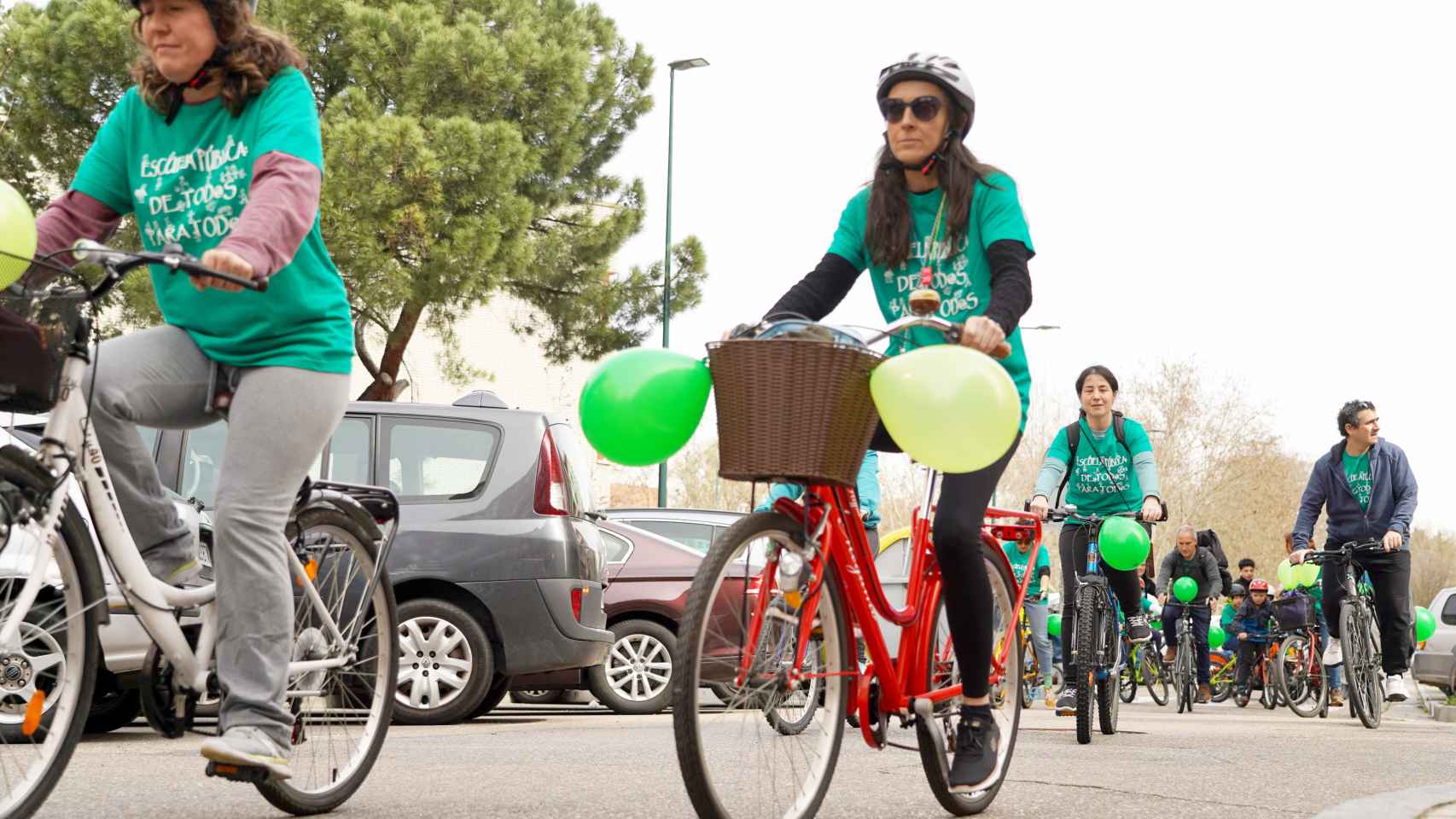 El Movimiento por la Escuela Pública, Laica y Gratuita de Valladolid celebra su tradicional Bicicletada por la Escuela Pública