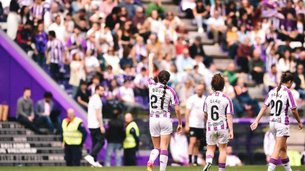 Las jugadoras del Real Valladolid Simancas en el estadio José Zorrilla