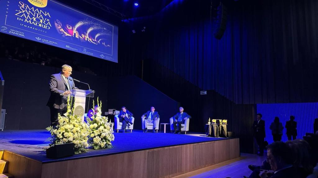 El presidente de la Diputación de Zamora en el pregón de Semana Santa en la Casa de Zamora en Madrid