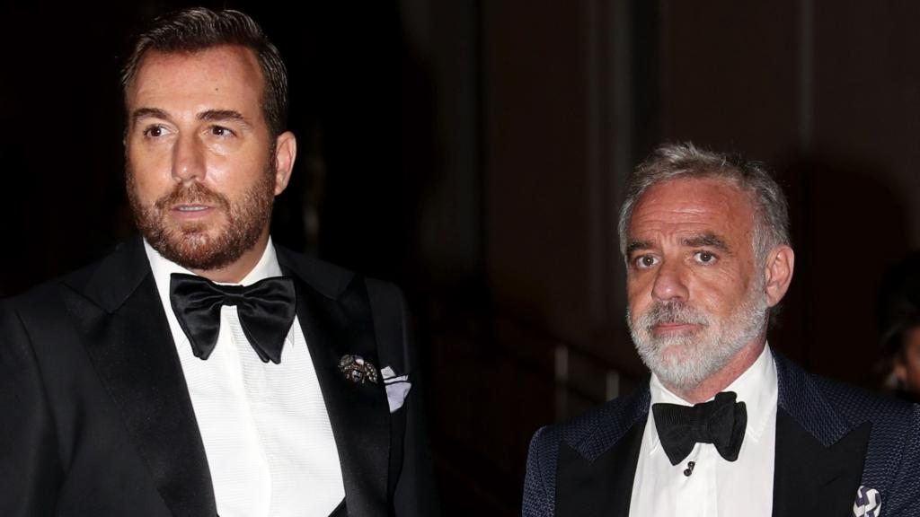 Joaquín Torres junto a su razón de amor, Raúl Prieto, en una imagen tomada en noviembre de 2019.