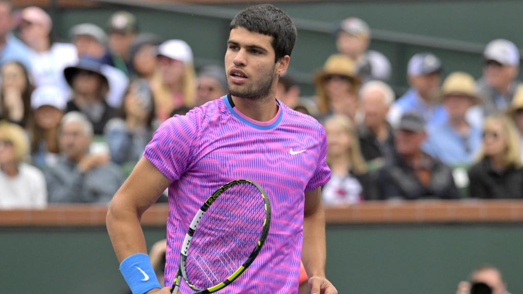 Carlos Alcaraz, durante la semifinal de Indian Wells frente a Jannik Sinner.