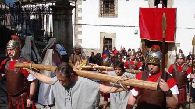 Tradicional 'Vía Crucis' de Candelario