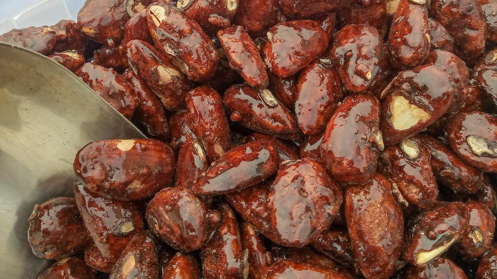 Almendras garrapiñadas