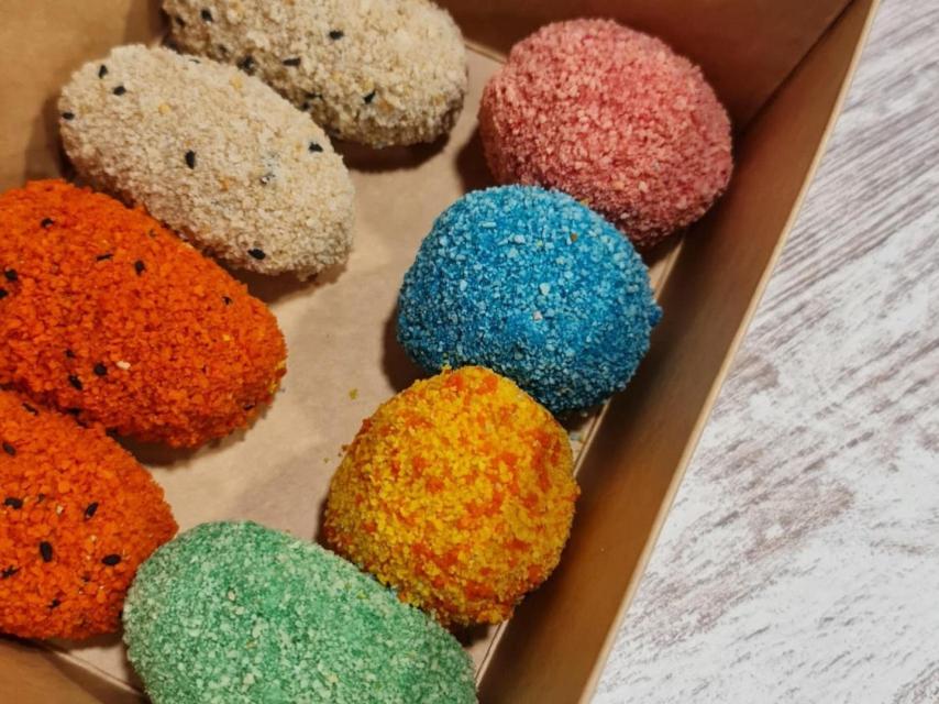 Imagen de las croquetas de colores