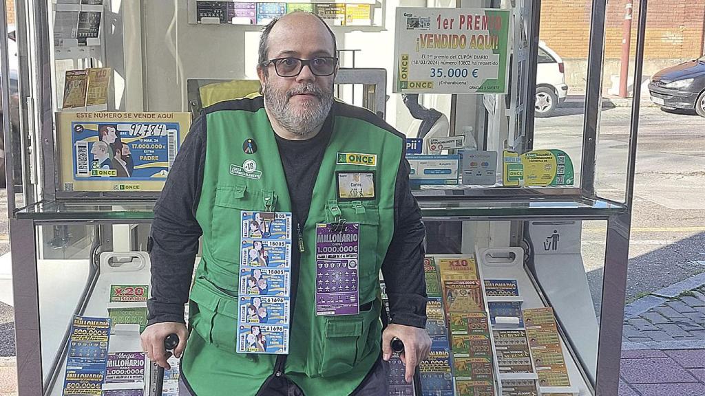 José Carlos Negrete, el trabajador de la Once que ha repartido el premio