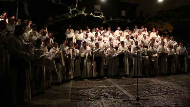 Canto del Miserere en la procesión del Jesús Yacente en Zamora