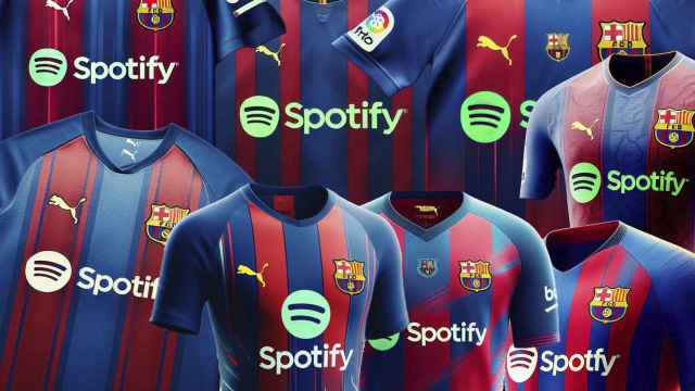 Versiones de la camiseta del FC Barcelona con Puma creadas por una IA