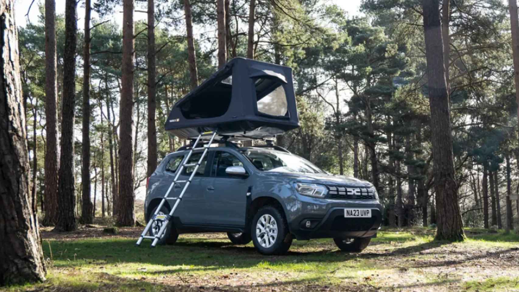 Una TentBox Go montada en un coche