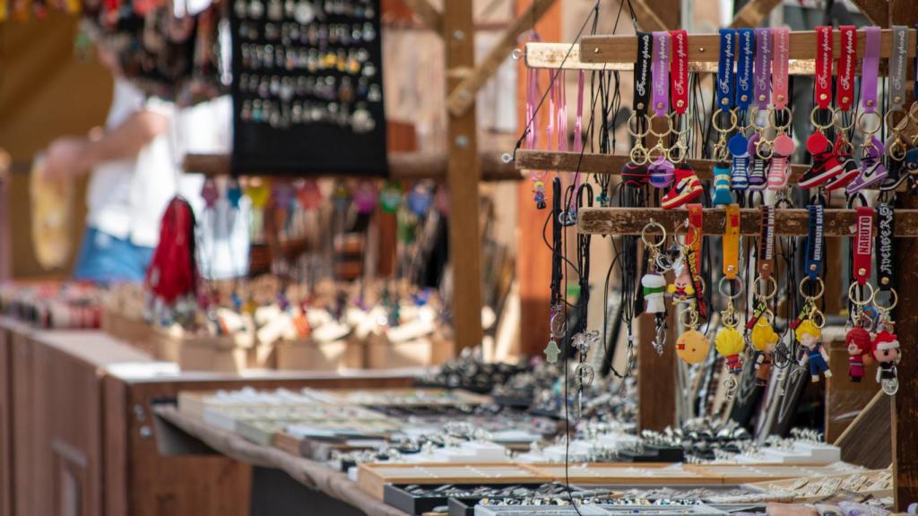 Mercadillo de artesanía.