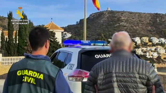 Detenido en Teulada un fugitivo de 70 años al que buscaban por una estafa millonaria.