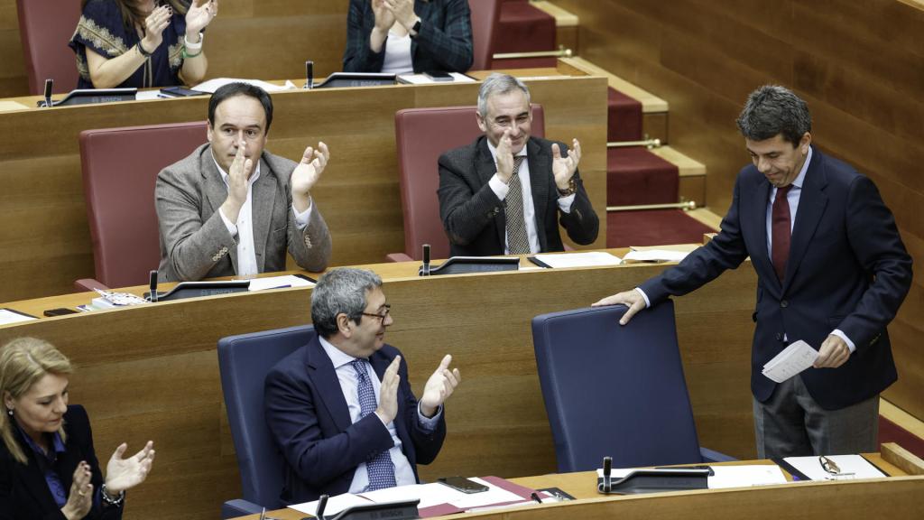 El presidente de la Generalitat Valenciana, Carlos Mazón, este jueves en las Cortes
