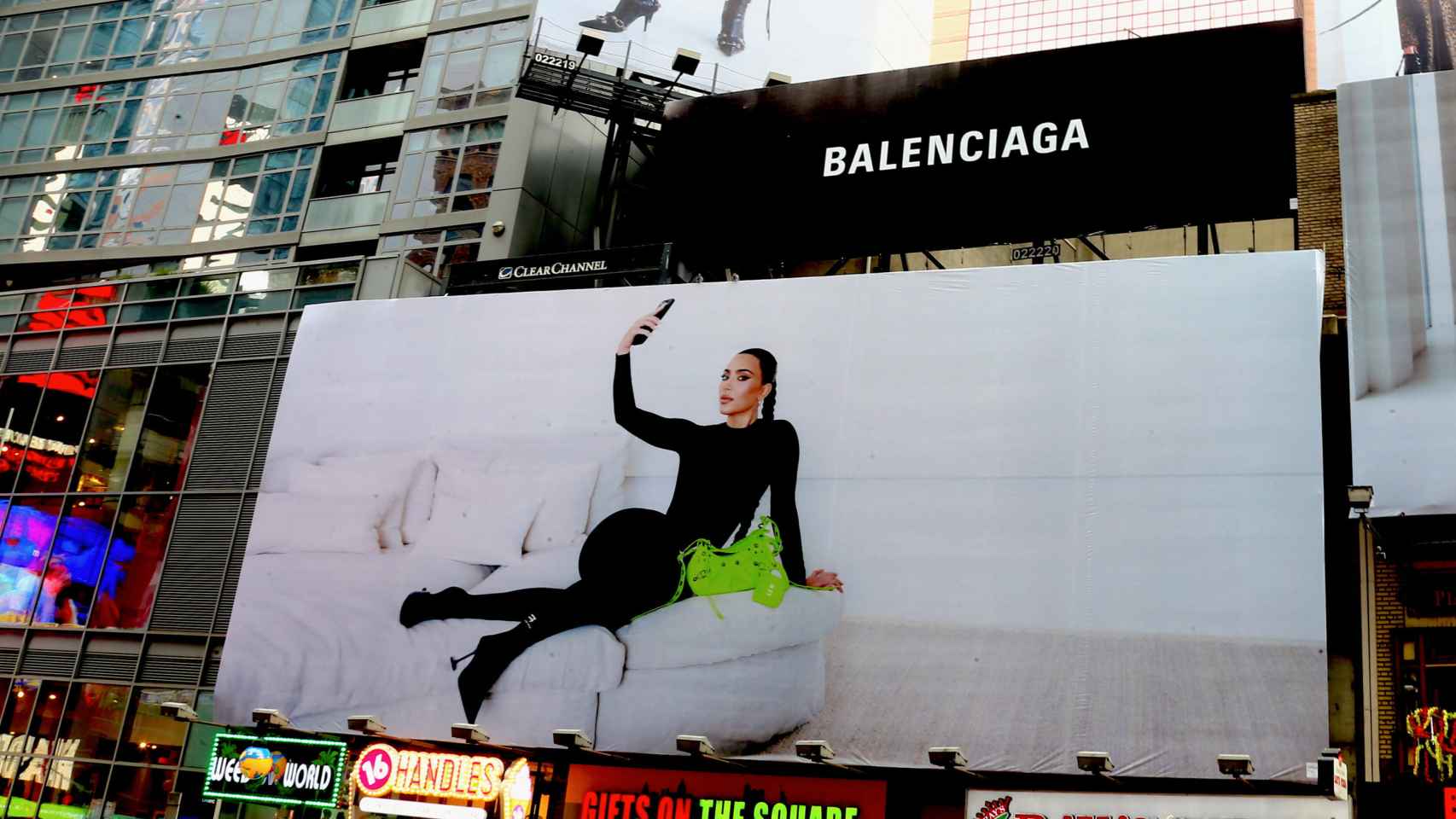 Kim Kardashian, en una campaña para Balenciaga, a febrero de 2022.