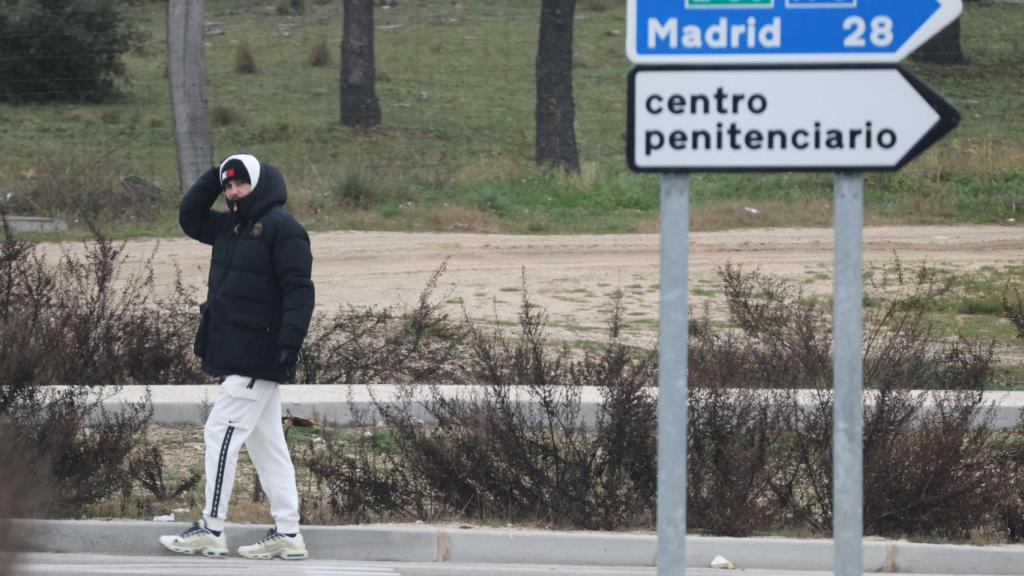 Carlo Costanzia, hermano de Pietro, de camino al centro penitenciario.