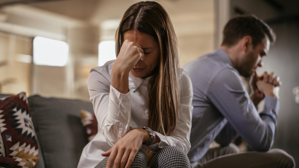 La ley de hielo puede llegar a ser una forma de violencia en la pareja.