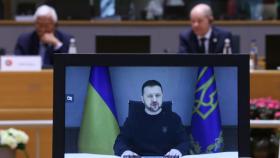 El presidente de Ucrania, Volodímir Zelenski, durante su intervención ante el Consejo Europeo