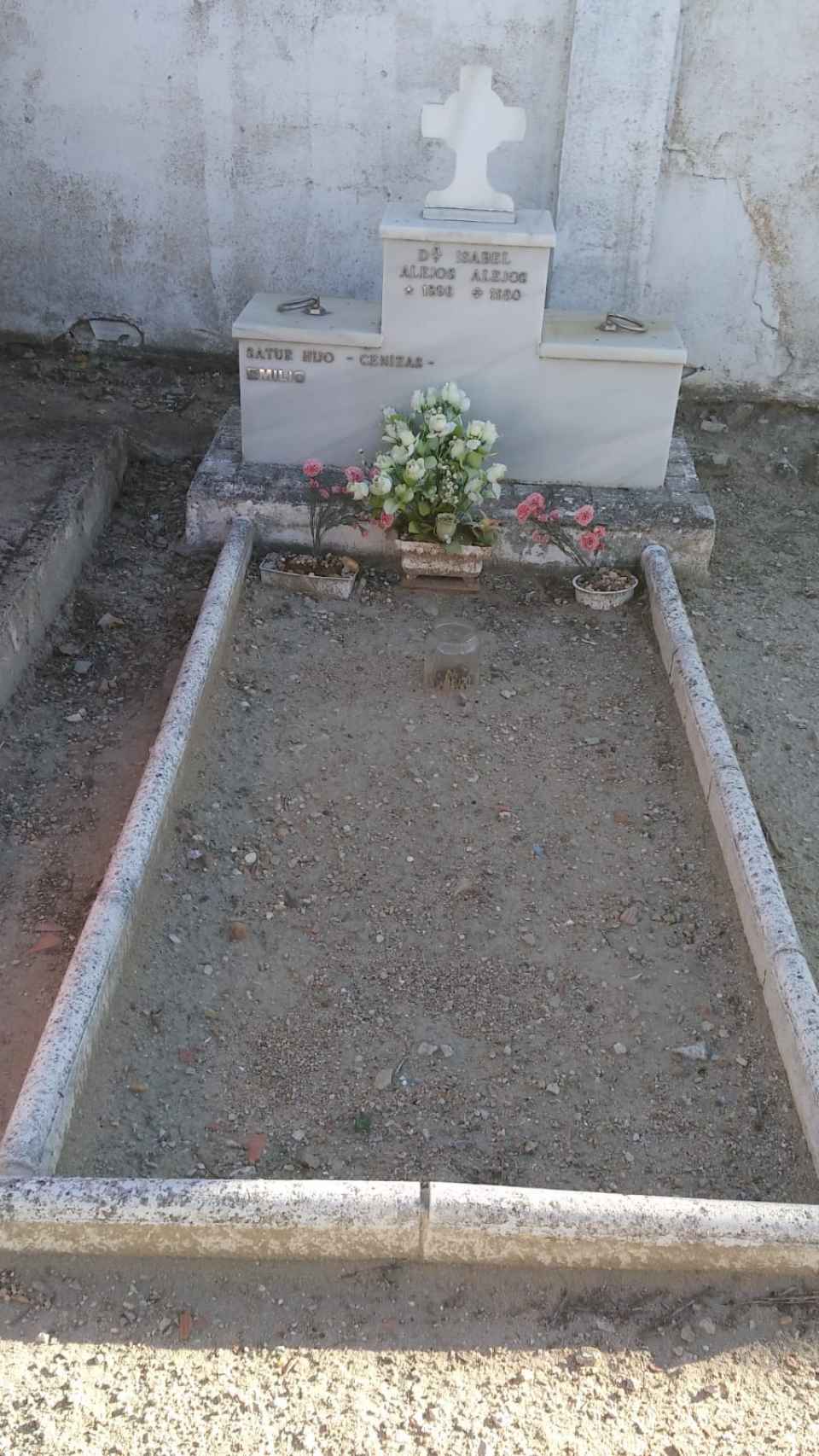 La tumba en la que descansarán, para siempre, los restos de Casimiro
