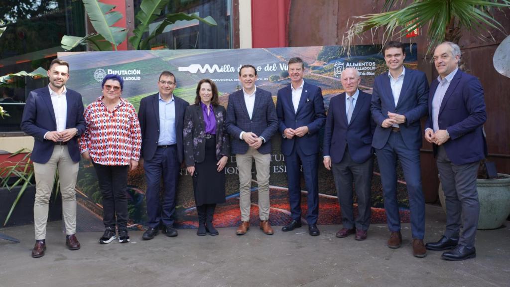 El presidente de la Diputación de Valladolid, Conrado Íscar, en un acto en Bilbao promocionando los productos y los destinos de la provincia