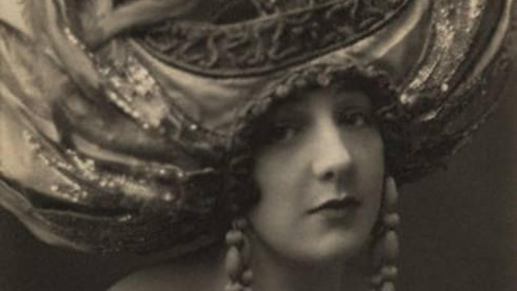 Elsa von Freytag-Loringhoven (h. 1900)