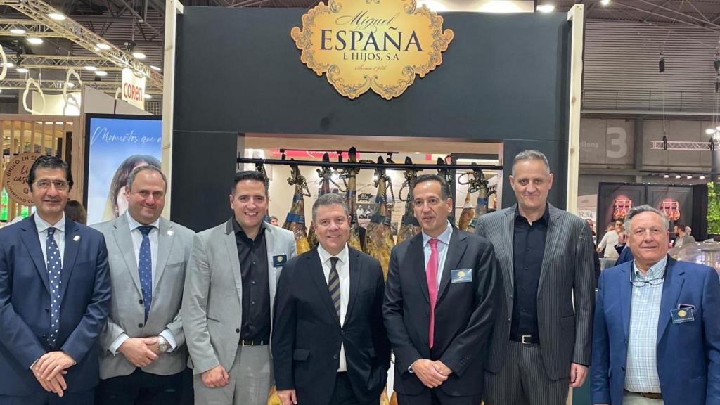 Emiliano García-Page, este jueves durante su visita la Feria Alimentaria 2024 de Barcelona