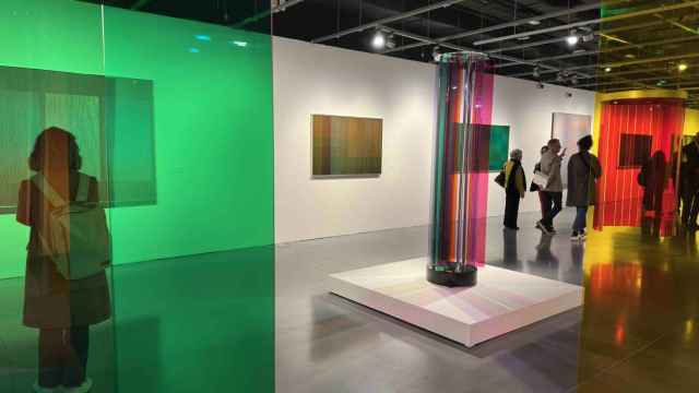 La magia del arte óptico-cinético cobra vida en la muestra del Pompidou 'Cruz-Diez: El color en movimiento'