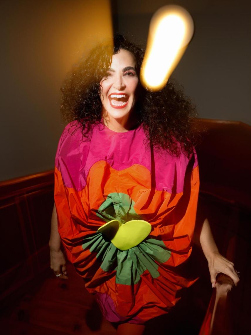 Cristina Rodríguez, de Ágatha Ruiz de la Prada.