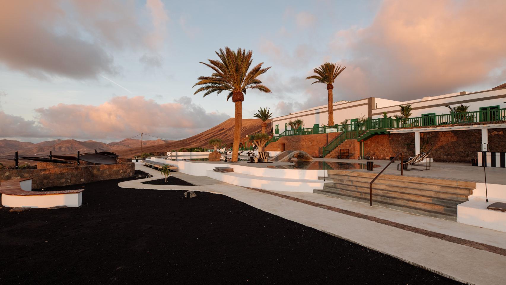 César, el hotel soñado por Manrique en Lanzarote con la mejor cocina local del desayuno a la cena