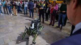 Málaga y su perro policía robotizado: "El problema no es la aceptación de la sociedad, sino su regulación"