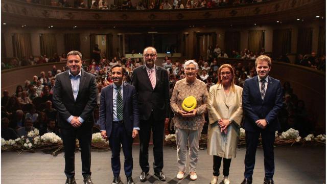 El centro de Empleo y la psicomotricista Xoana Balado reciben en Ferrol el premio Down Galicia