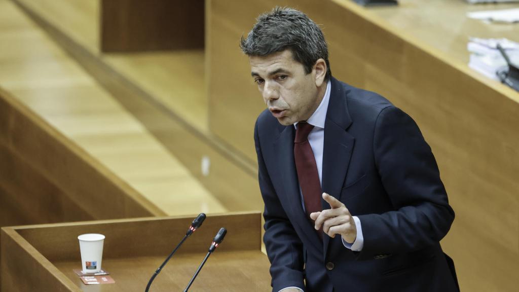 El presidente de la Generalitat Valenciana, Carlos Mazón, este miércoles en las Cortes Valencianas