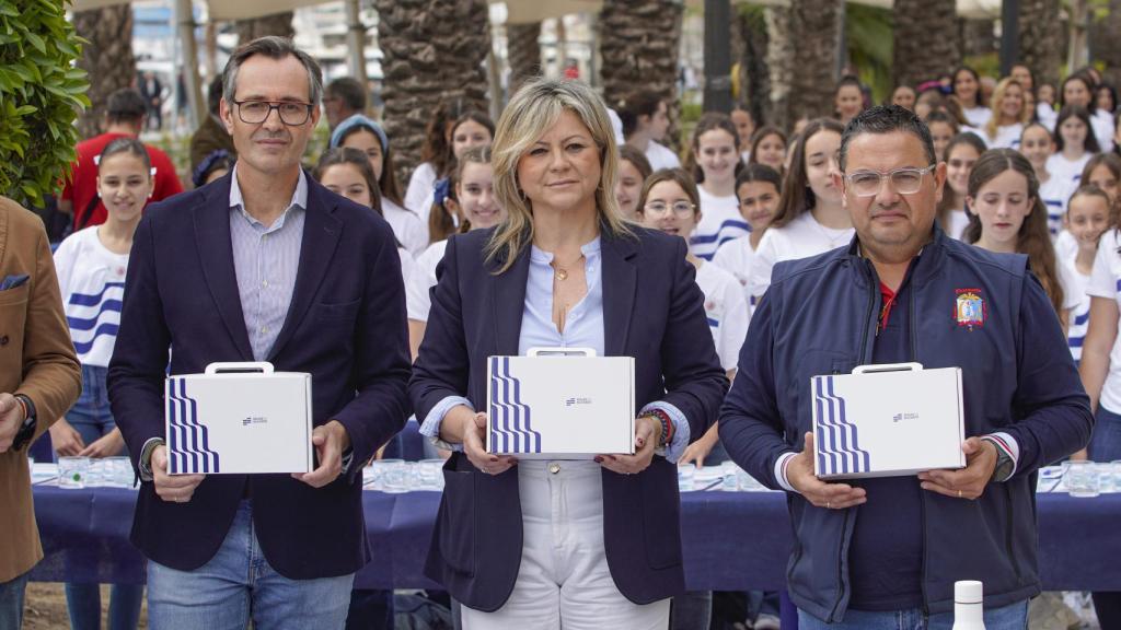 De izquierda a derecha, Sergio Sánchez, Cristina García y David Olivares.