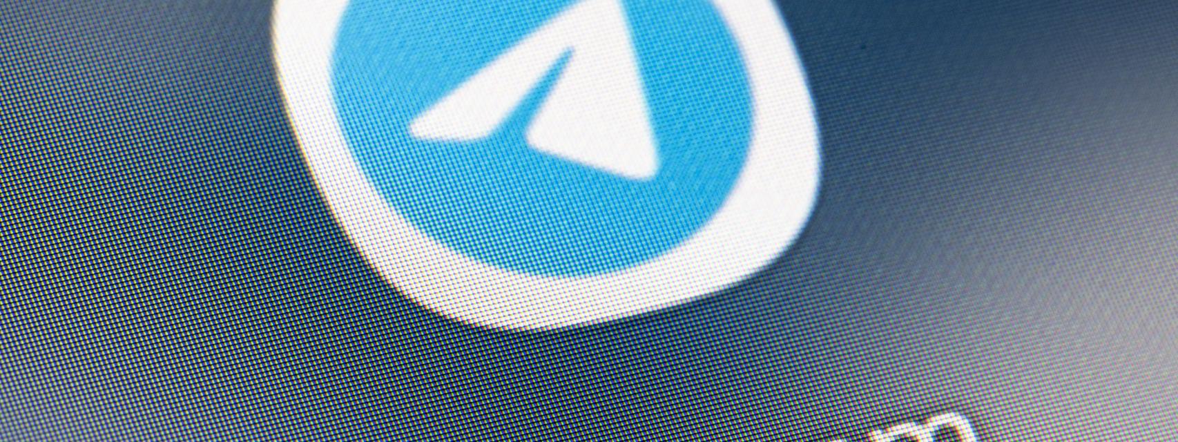 Por qué sólo Telegram? Ya puestos, cerremos Internet