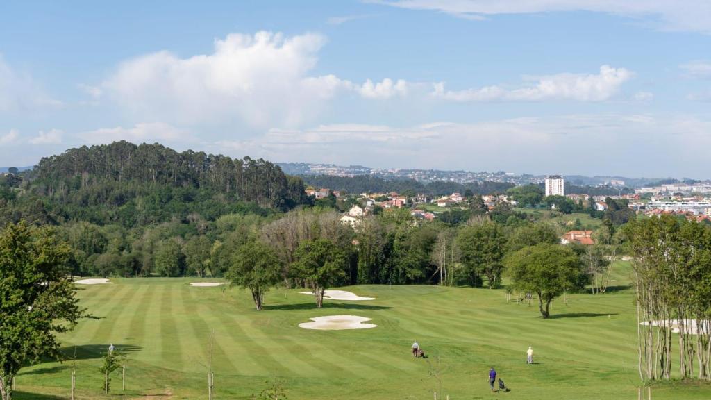 Golf Xaz, en Oleiros (A Coruña).