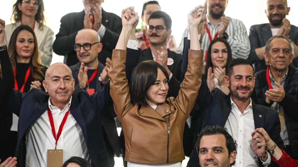 Morant entre Soler y Bielsa este domingo en la clausura del congreso del PSPV