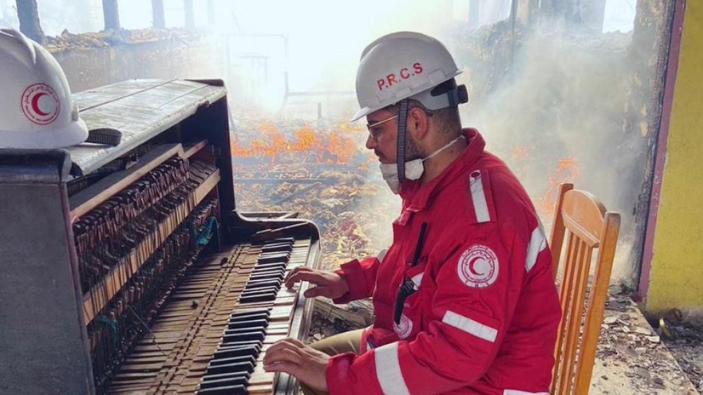 Imagen tomada momentos antes de que Amir Subhi Abu Aisha fuera asesinado.