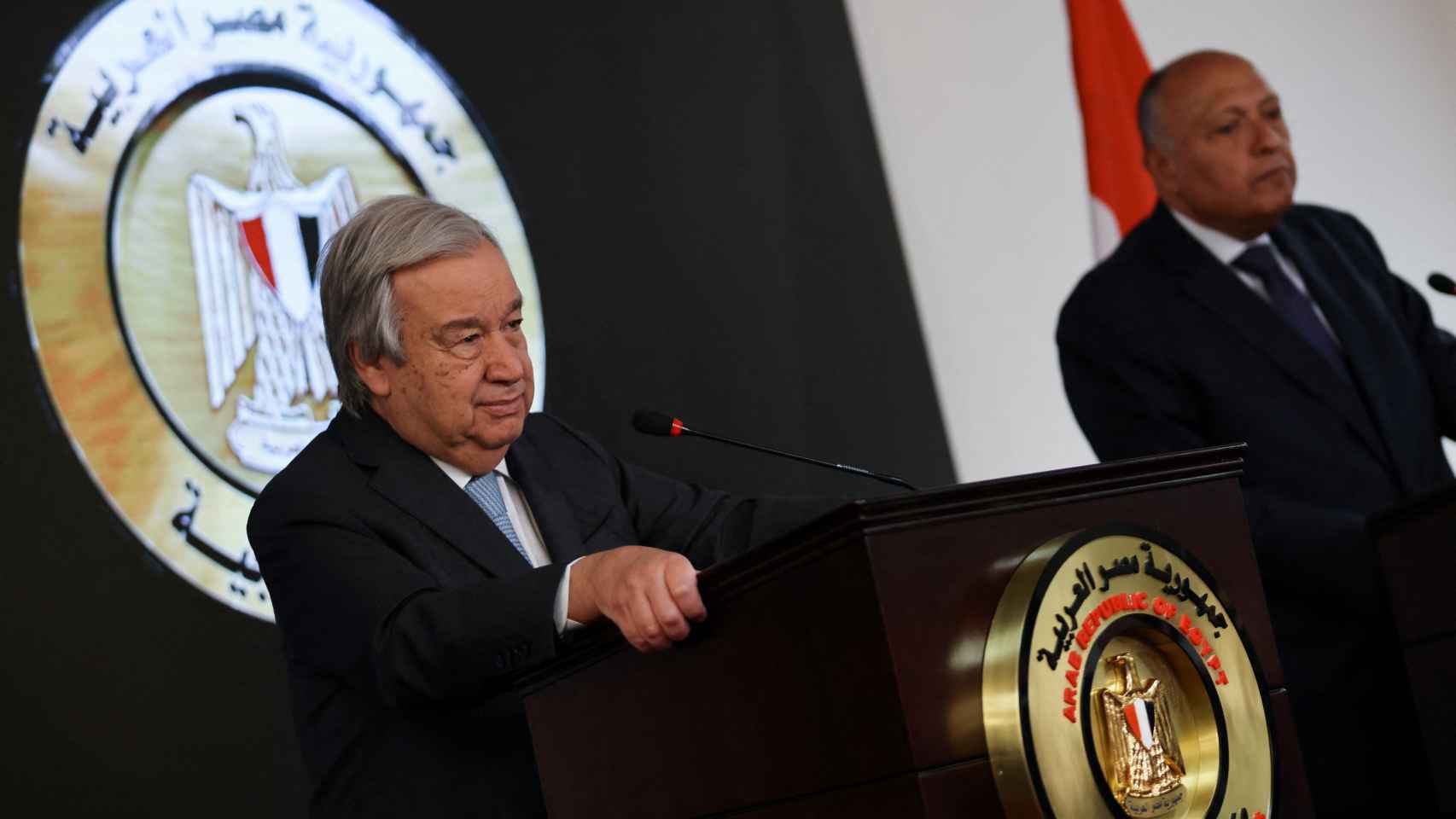 El canciller egipcio Sameh Shoukry y el secretario general de la ONU, Antonio Guterres, en El Cairo.