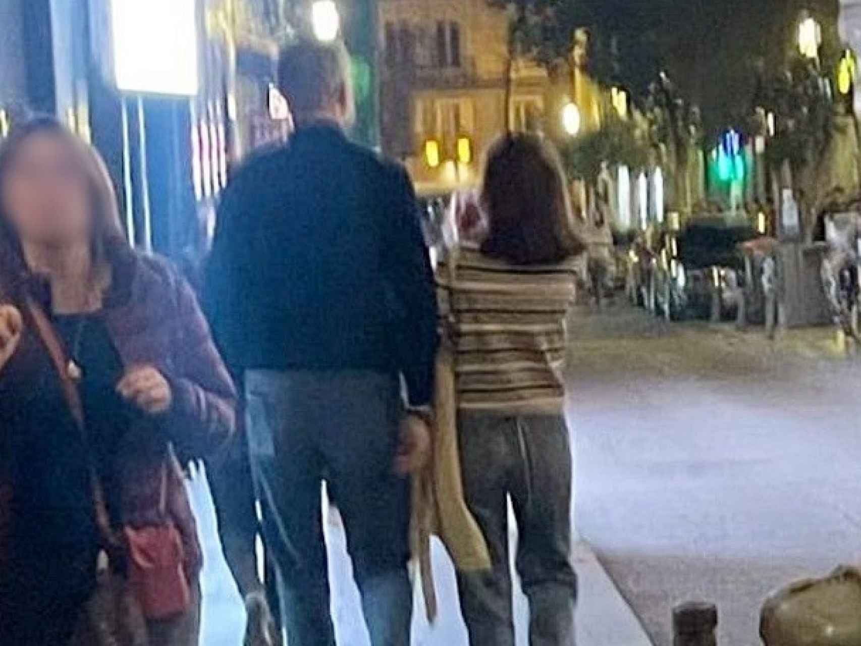 Felipe VI y Letizia, de paseo por Madrid.