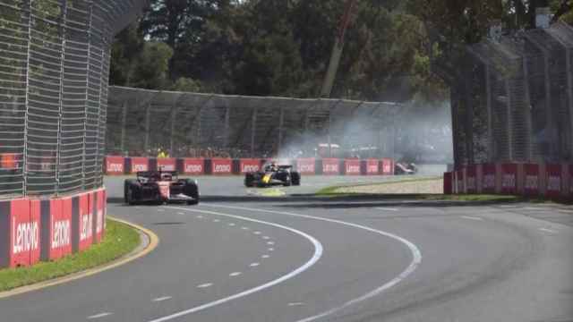 Max Verstappen con problemas en uno de los frenos en el Gran Premio de Australia