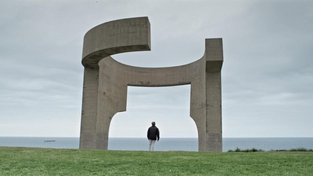 'Chillida. Lo profundo es el aire' (2016). Foto: © CaixaForum+