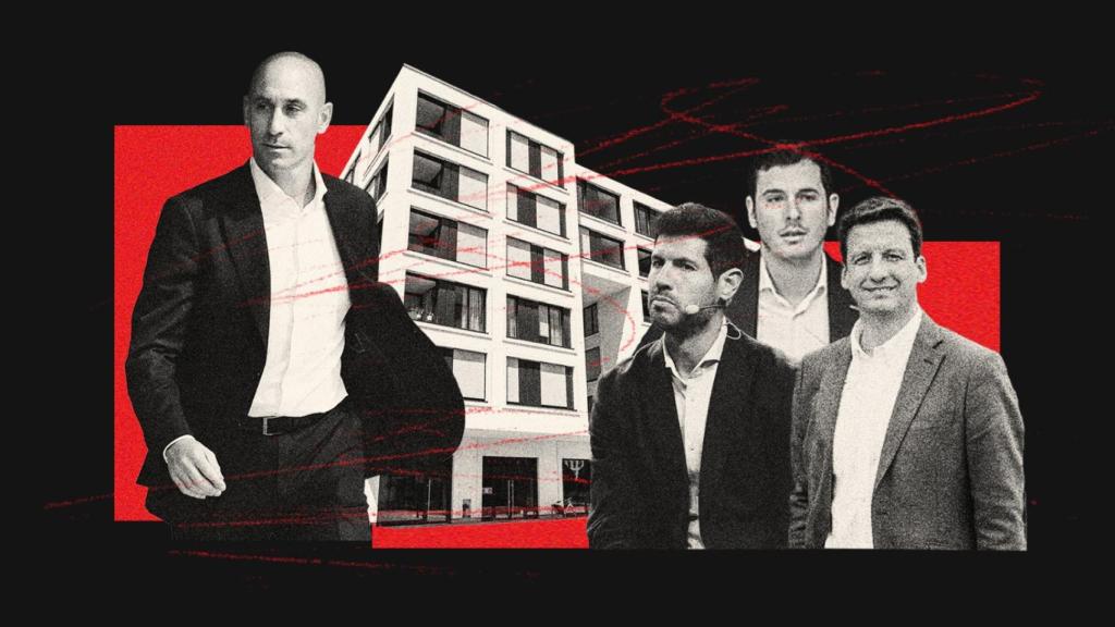 Luis Rubiales y los altos cargos de la RFEF (Albert Luque, Chema Timón y Antonio Gómez Reino) en un fotomontaje.