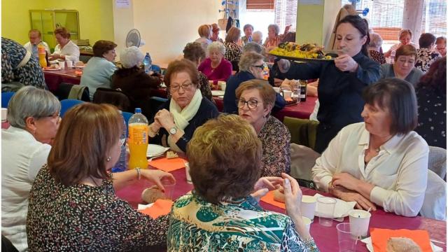 Más de 80 vecinas de Neda (A Coruña) participaron en la ‘I Xuntanza de Mulleres’