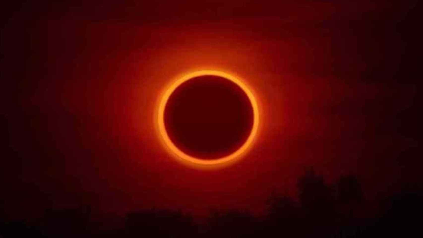 Imagen de archivo de un eclipse solar.