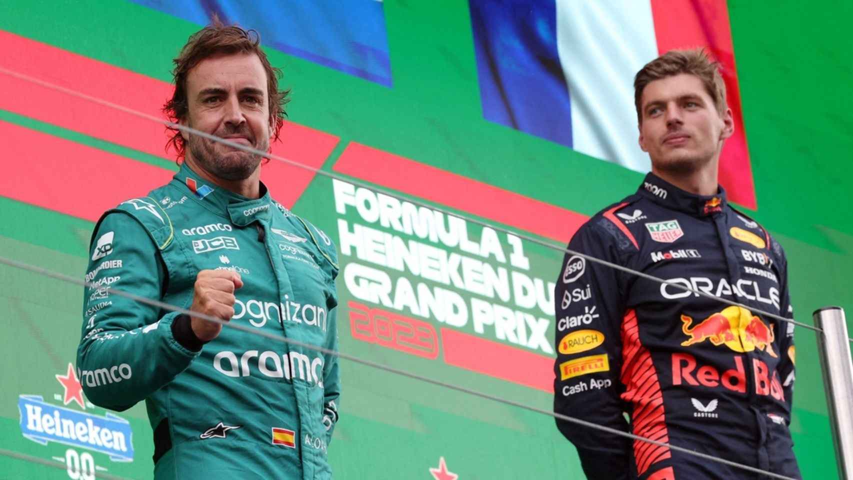 Fernando Alonso y Max Verstappen en el podio del GP de Países Bajos de Fórmula 1 en 2023