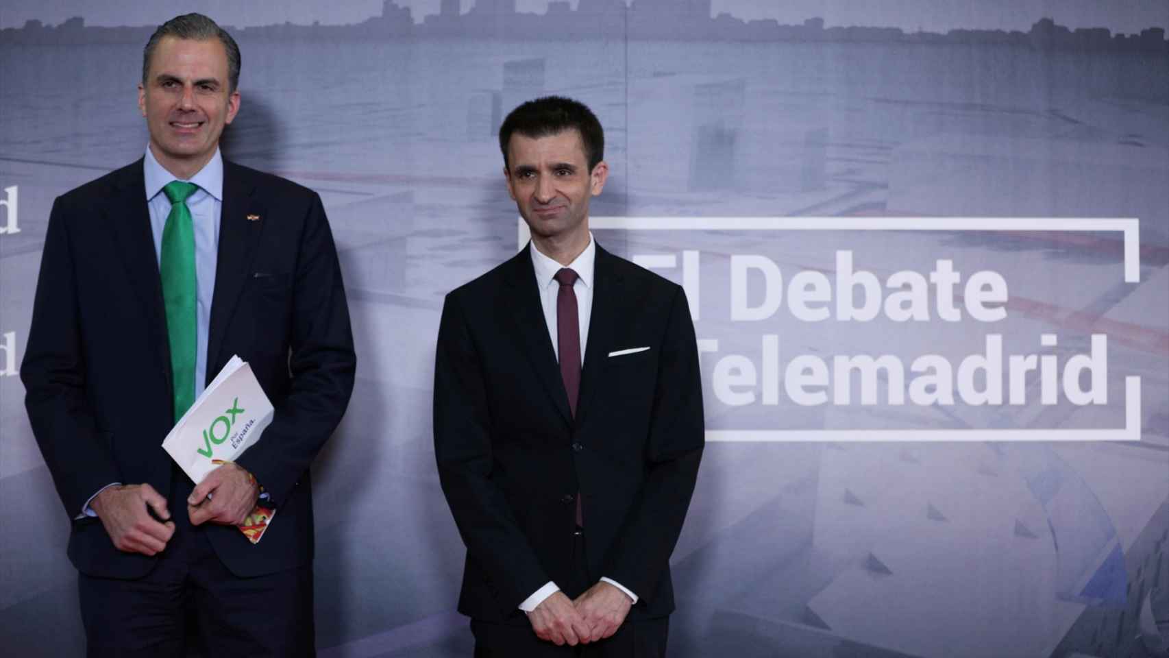 El candidato de Vox a la Alcaldía de Madrid, Javier Ortega Smith, junto al entonces director general de Telemadrid, José Pablo López.