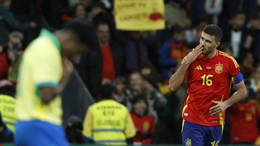 Rodri celebra uno de sus goles ante Brasil.