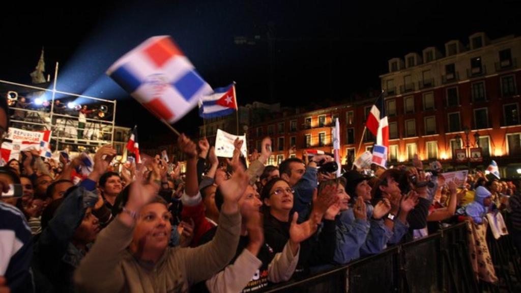 Asistentes a un concierto en las fiestas de Valladolid