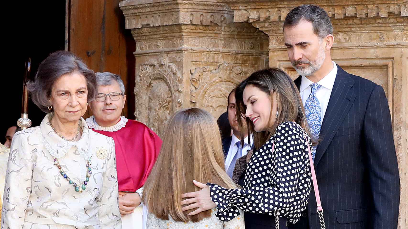 Los Reyes, la princesa Leonor y la emérita Sofía en la misa de Pascua de 2018.