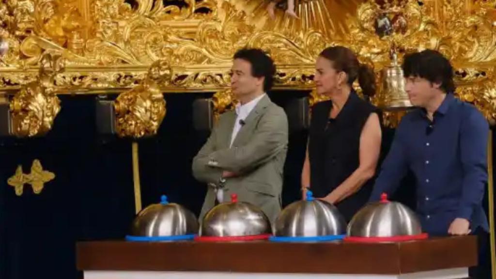 Samantha Vallejo-Nágera en una imagen de archivo y grabando Masterchef en la Paloma.